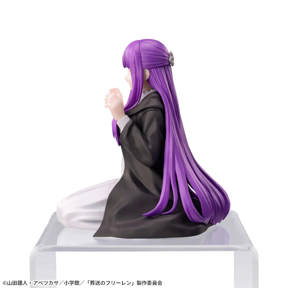 Figura Perching Fern Frieren Sega