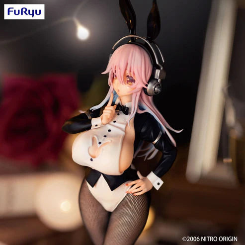 Figura Super Sonico Bicute Bunnies Tailcoat Ver