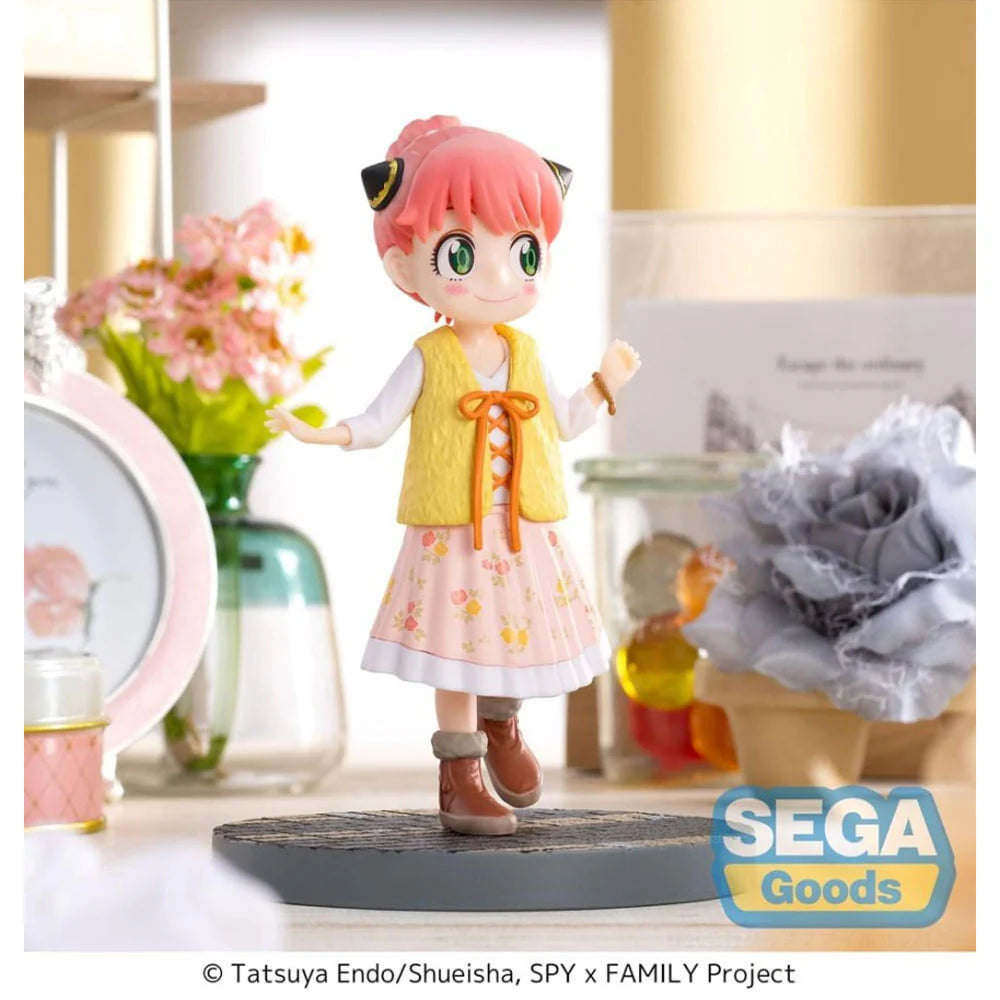 Figura LUMINASTA ANYA FORGER STYLISH LOOK