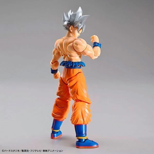 Figura Banpresto - Maqueta - Son Goku Ultra Instinto