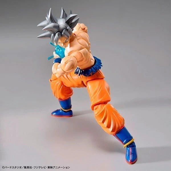 Figura Banpresto - Maqueta - Son Goku Ultra Instinto