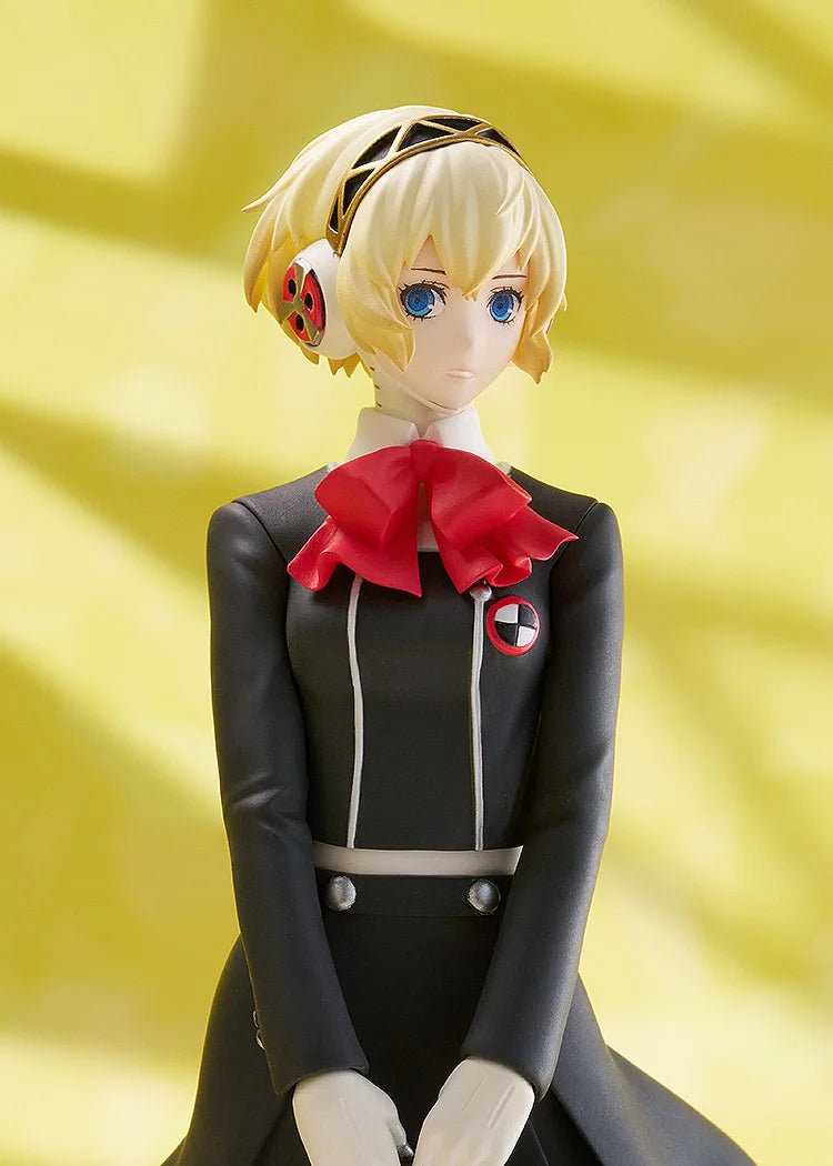 FIGURA POP UP PARADE AIGIS SCHOOL UNIFORM