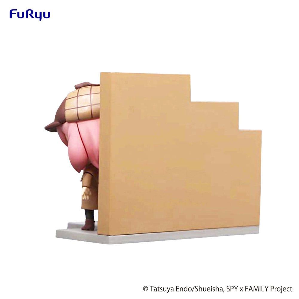 Figura  Furyu Spy x Family Anya Forger y pingüino