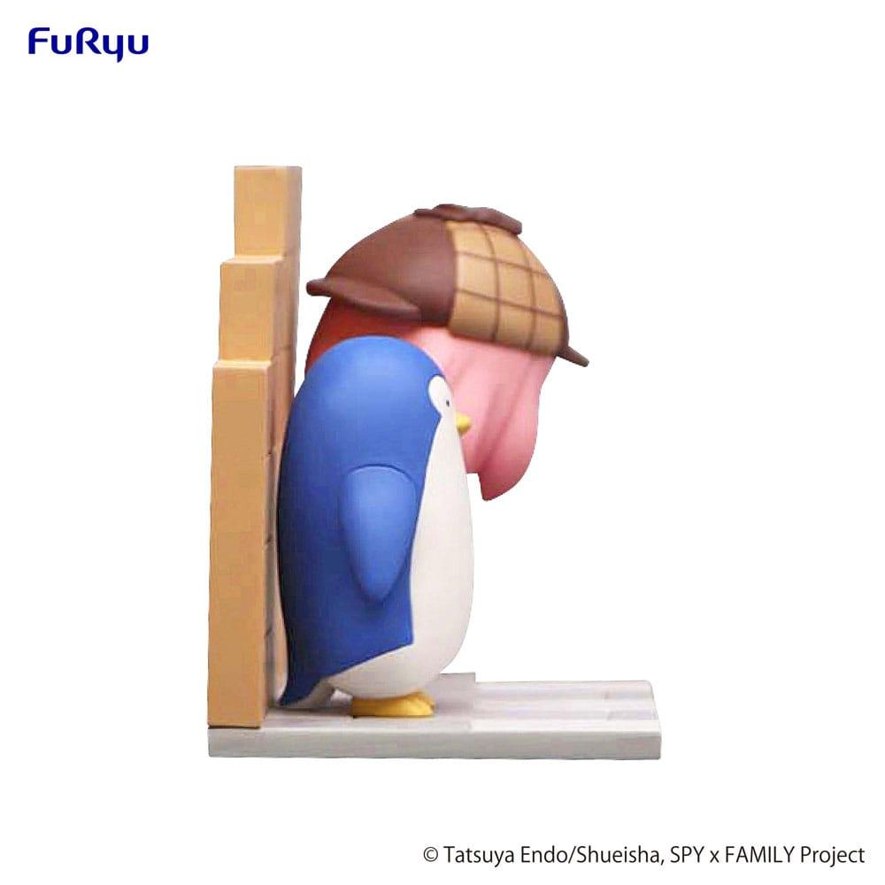 Figura  Furyu Spy x Family Anya Forger y pingüino
