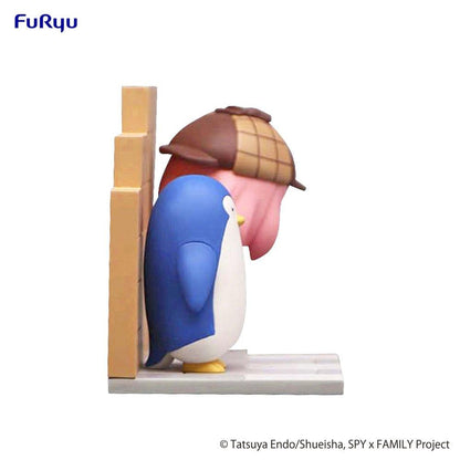 Figura  Furyu Spy x Family Anya Forger y pingüino
