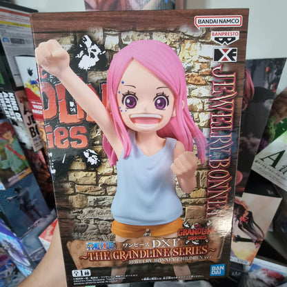 Figura One Piece Bonney Banpresto niña