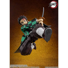 FIGURA ARTICULADA -S.H.FIGUARTS TANJIRO KAMADO THE FINAL BATTLE IN THE INFINITY CASTLE DEMON SLAYER: KIMETSU NO YAIBA TAMASHII NATIONS