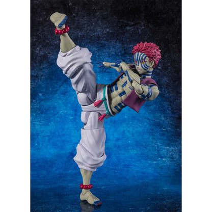 FIGURA ARTICULADA -S.H.FIGUARTS AKAZA TAMASHII NATIONS