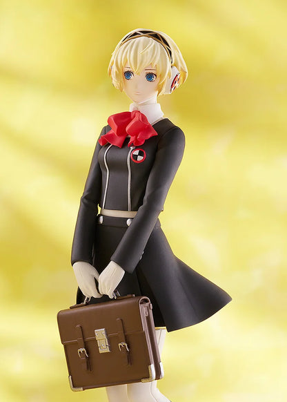 FIGURA POP UP PARADE AIGIS SCHOOL UNIFORM